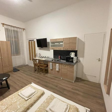 Mano Guesthouse بودابست المظهر الخارجي الصورة