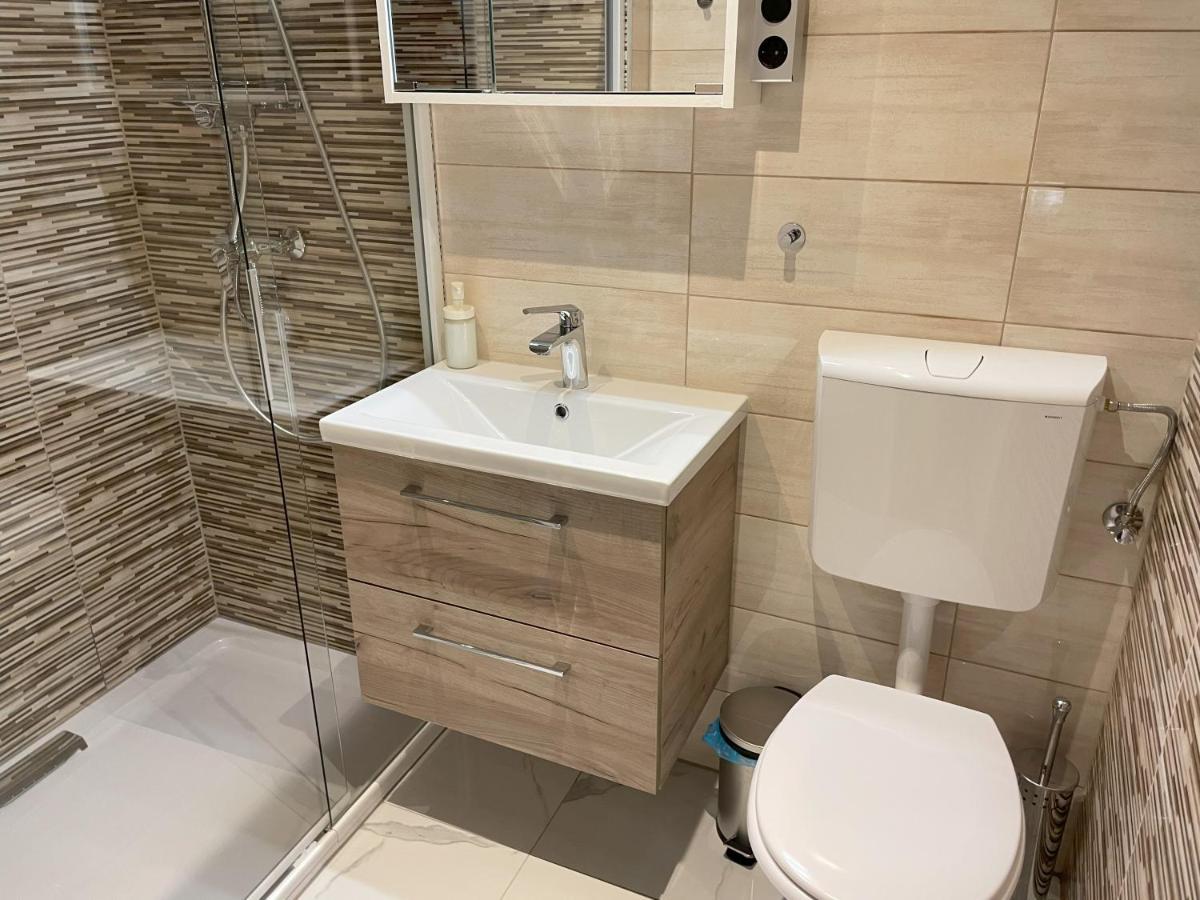 Mano Guesthouse بودابست المظهر الخارجي الصورة