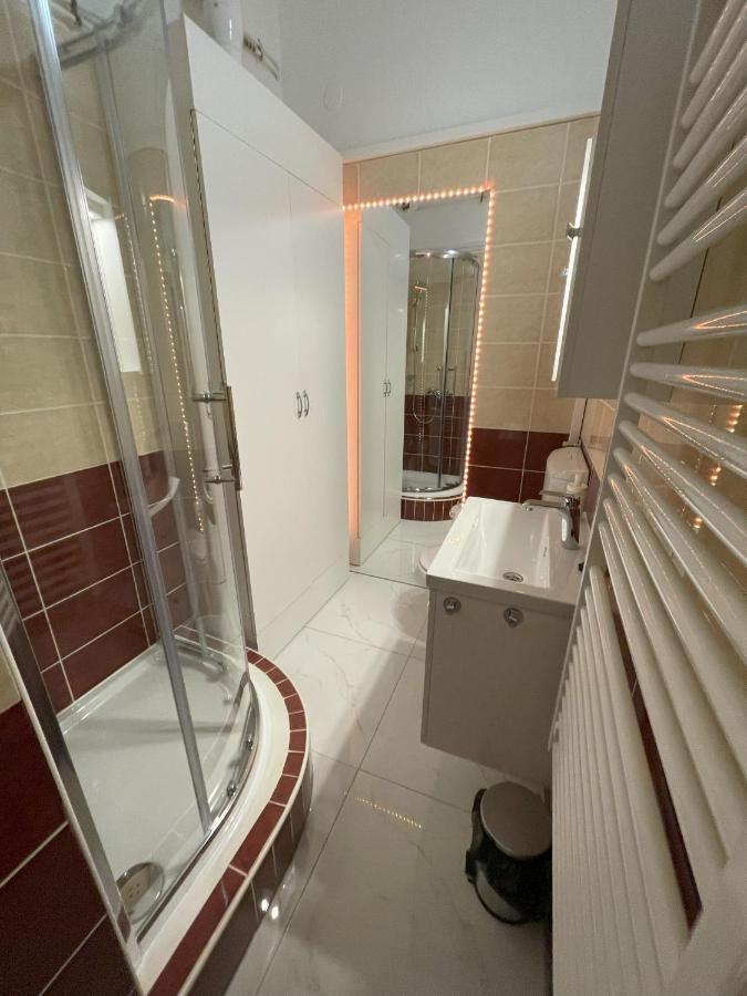 Mano Guesthouse بودابست المظهر الخارجي الصورة